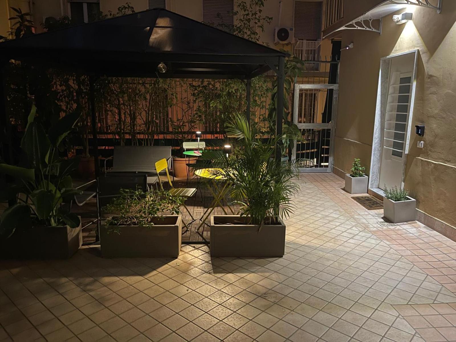 La Casa Di Ily Hotel Naples Exterior photo